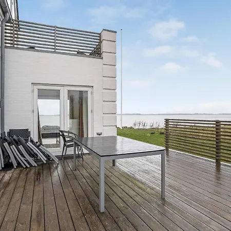 5 Bedroom Amazing In Torrig L Feriehus Kragenæs